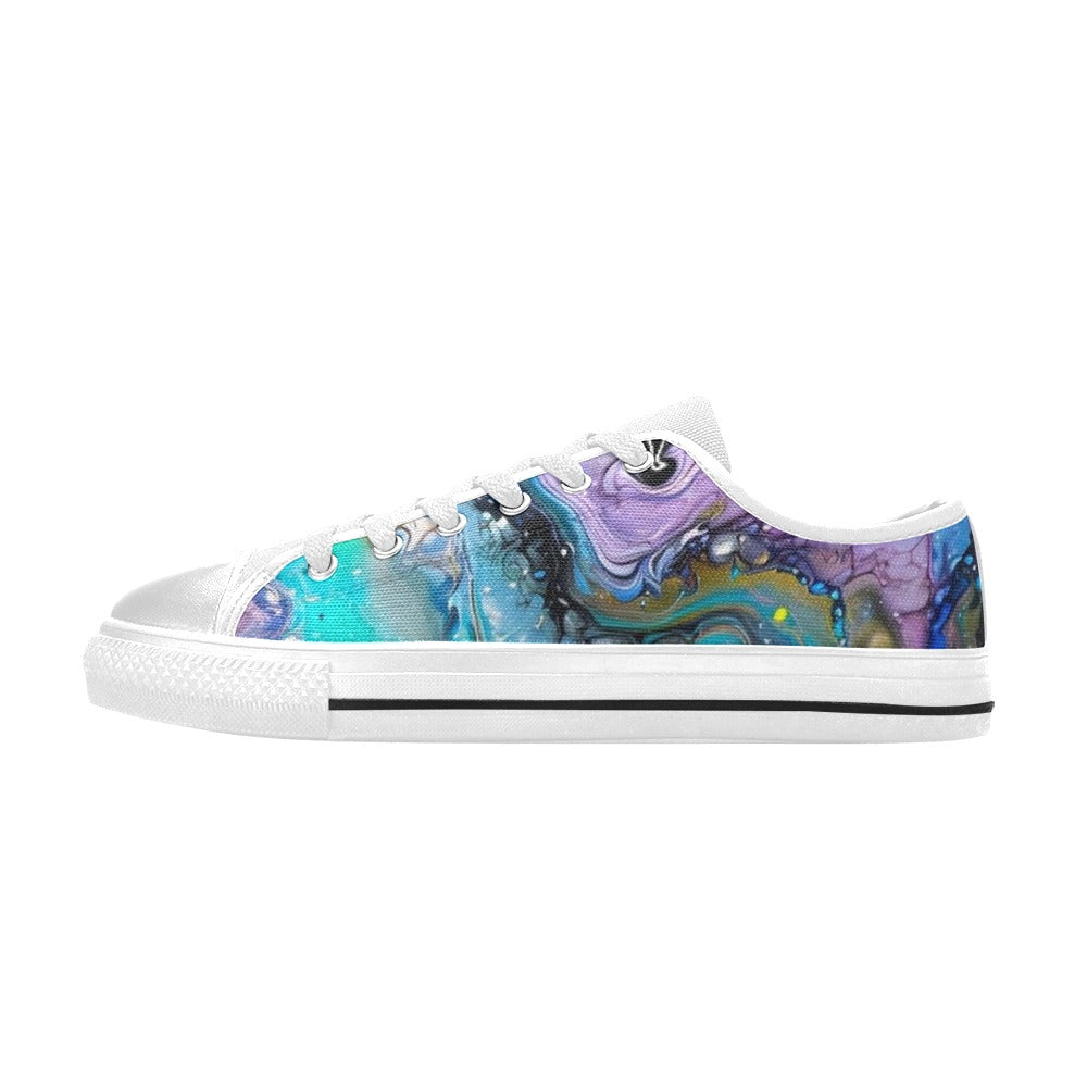 Fluid Art Heart - Women's Classic Canvas Shoes